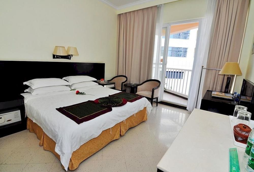 Sanya Jingwei Hotel - 三亚 外观 照片